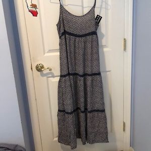 Dress// never been worn